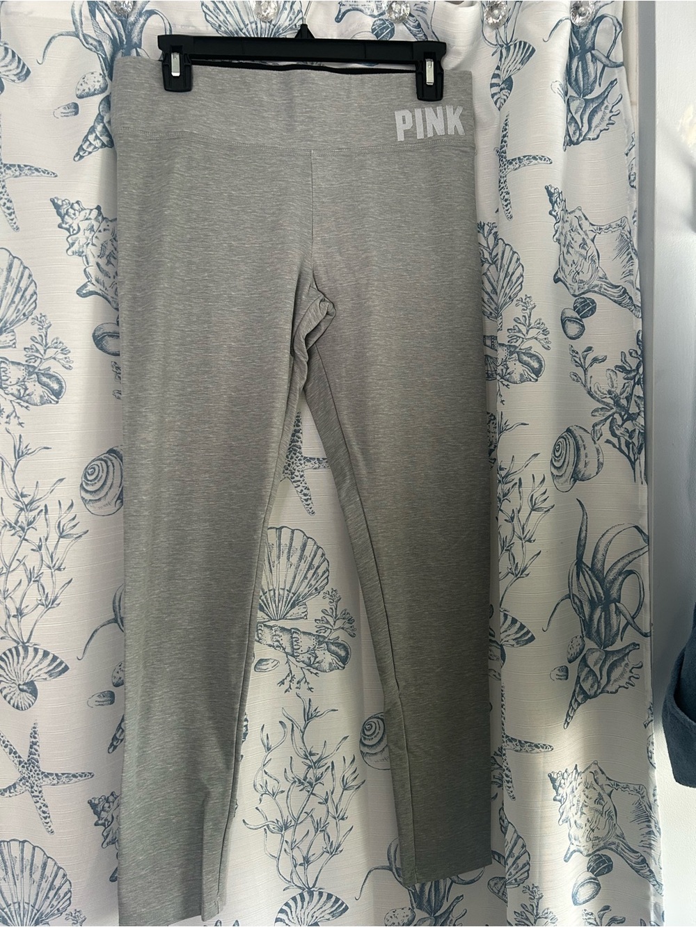 PINK Victoria's Secret Light Gray women’s' Leggings